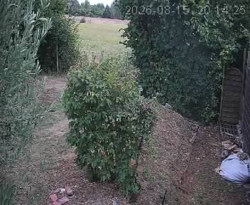 Click here to enter the camera located in France, region Centre-Val De Loire, Дреукс